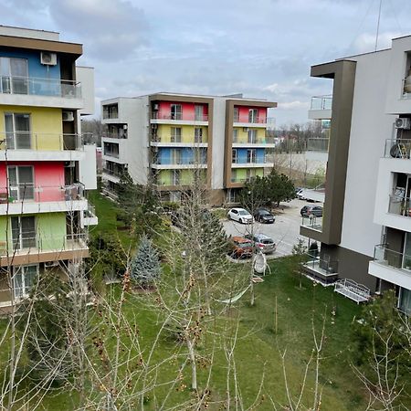 Relaxing Bucharest Airport Residences & Therme-Self Check-In Otopeni Buitenkant foto