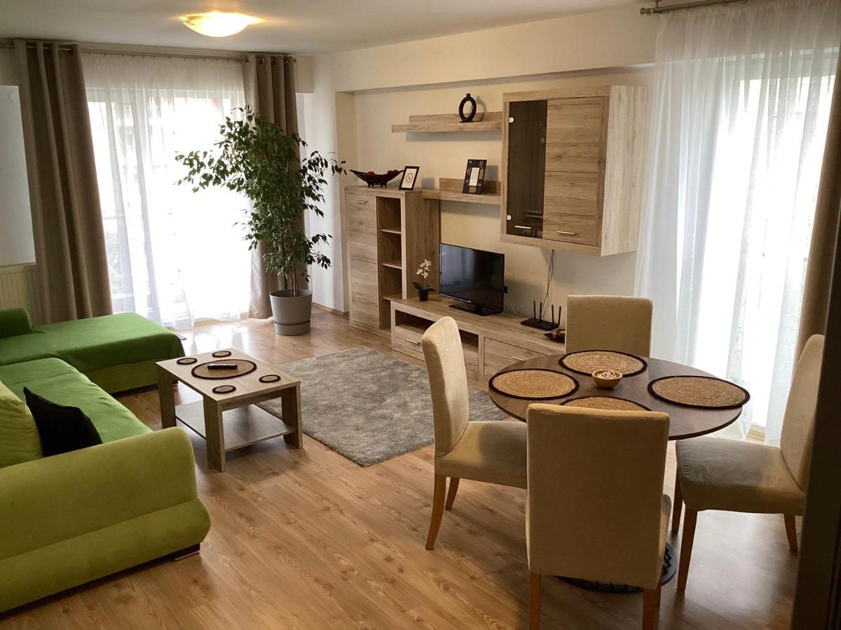 Relaxing Bucharest Airport Residences & Therme-Self Check-In Otopeni Buitenkant foto