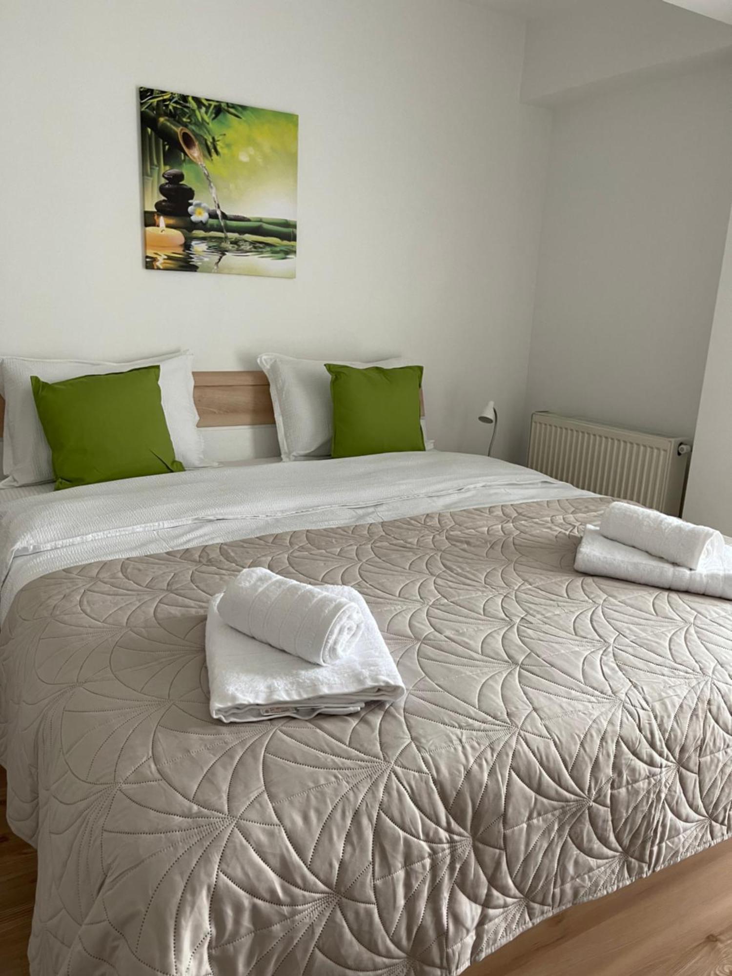 Relaxing Bucharest Airport Residences & Therme-Self Check-In Otopeni Buitenkant foto