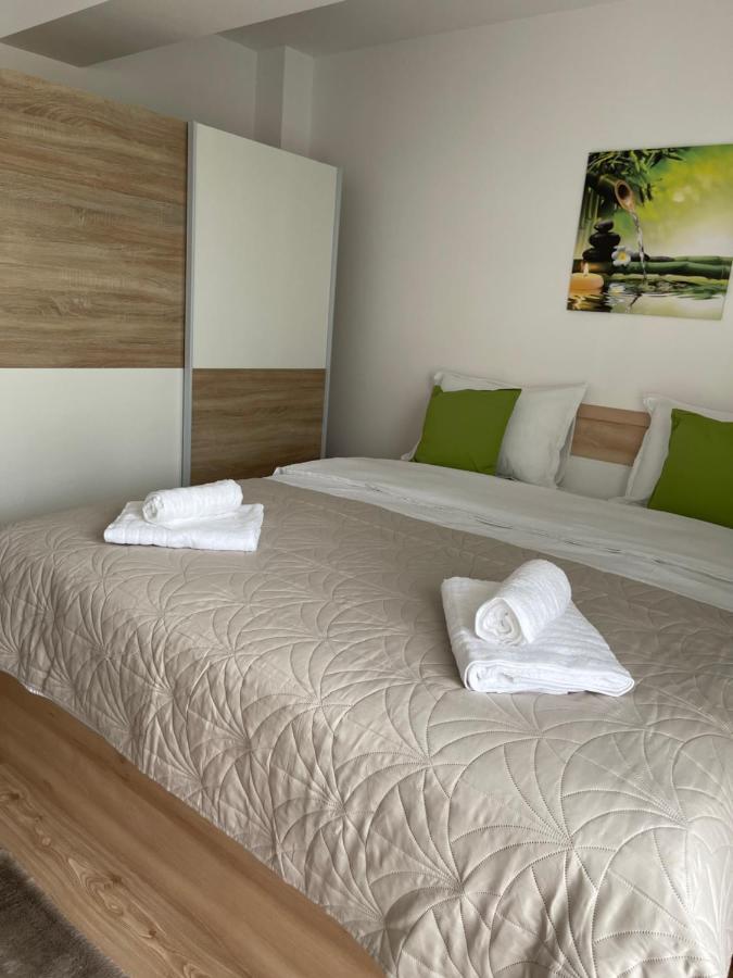 Relaxing Bucharest Airport Residences & Therme-Self Check-In Otopeni Buitenkant foto