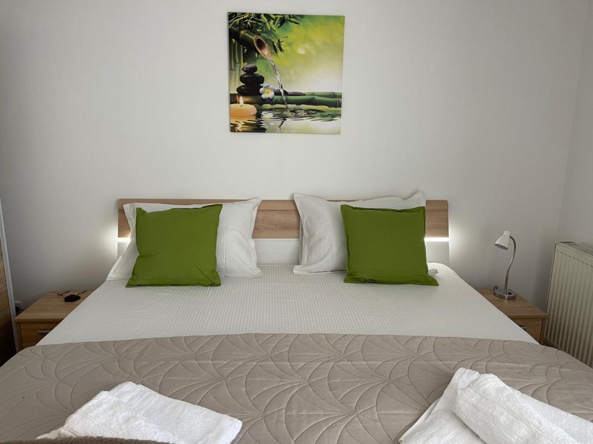Relaxing Bucharest Airport Residences & Therme-Self Check-In Otopeni Buitenkant foto