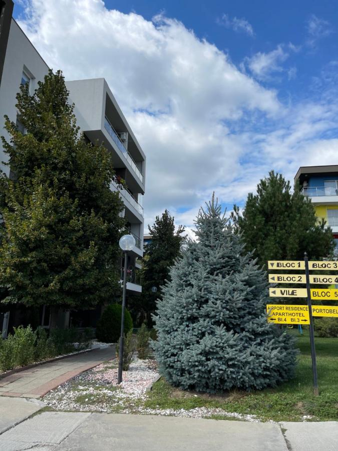 Relaxing Bucharest Airport Residences & Therme-Self Check-In Otopeni Buitenkant foto