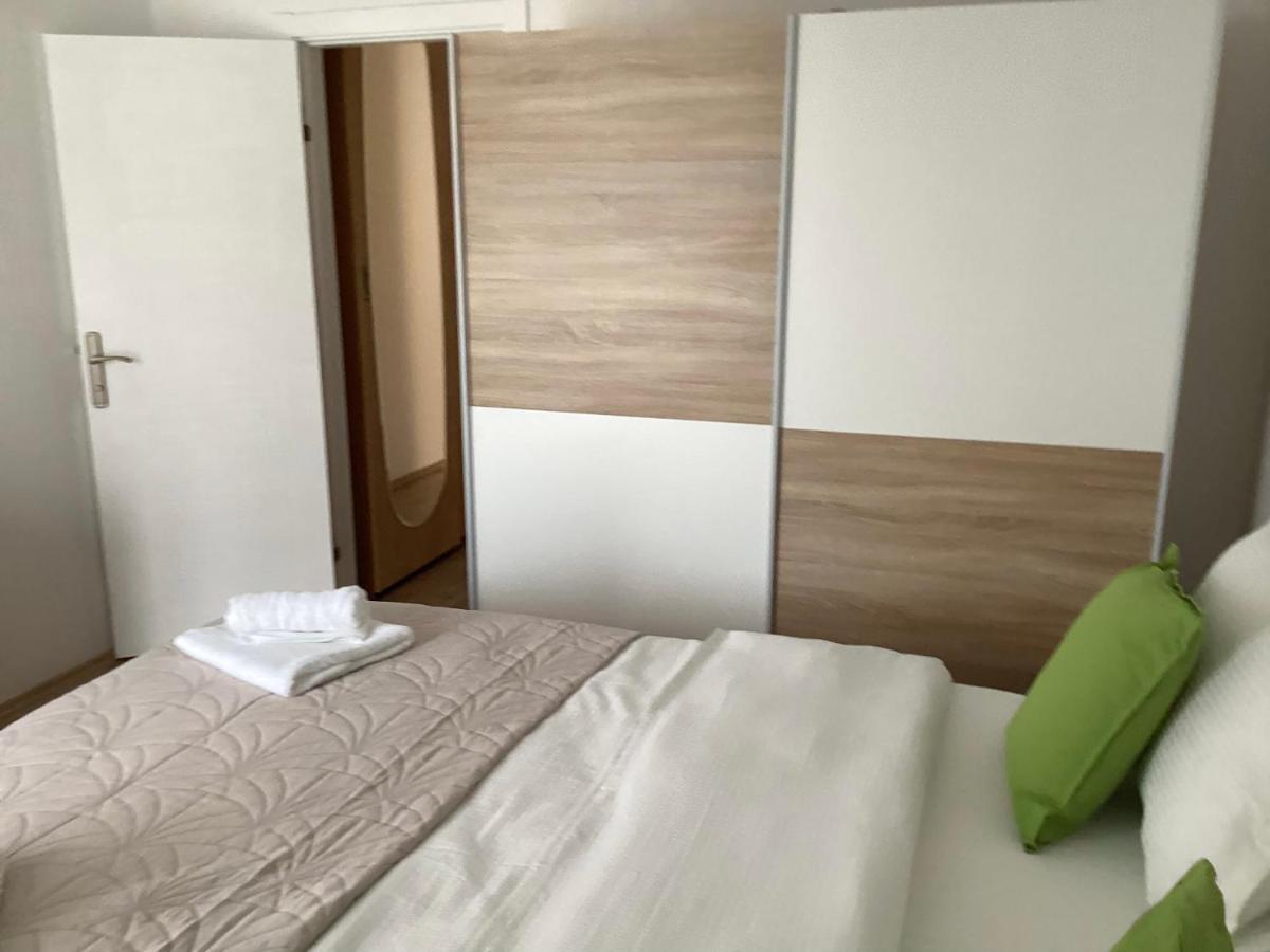 Relaxing Bucharest Airport Residences & Therme-Self Check-In Otopeni Buitenkant foto